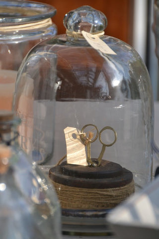 HOUTEN KLOSJE MET TOUW